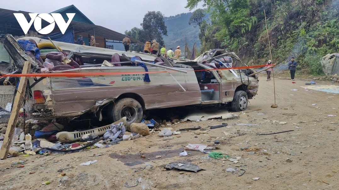 Vụ lật xe ở Lào Cai: Danh sách các nạn nhân, 8 người chuyển về Hà Nội